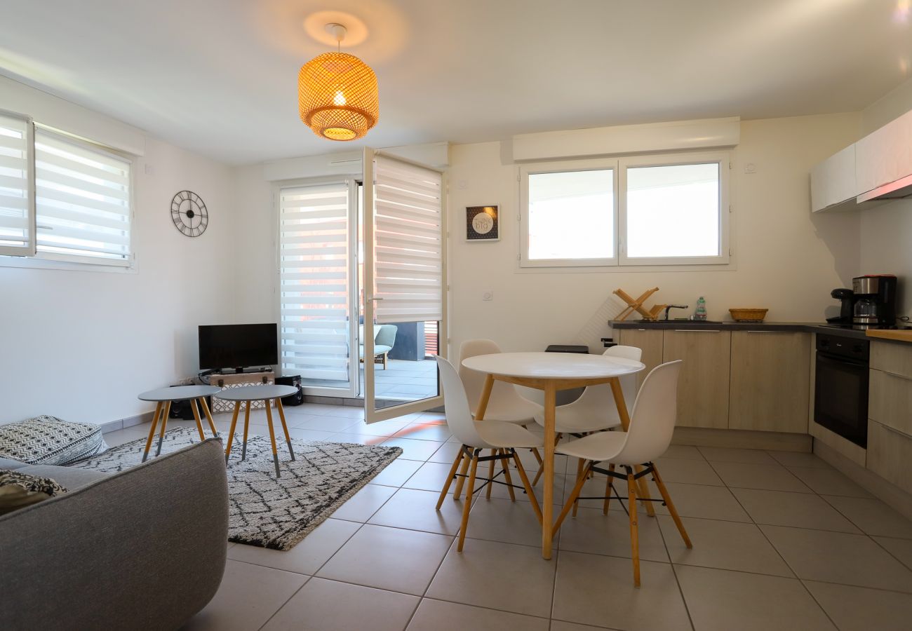 Apartment in Annecy - Sainté, 3* terrasse proche du centre-ville, calme