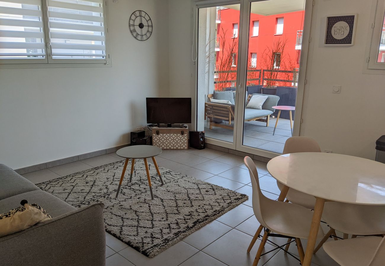 Apartment in Annecy - Sainté, 3* terrasse proche du centre-ville, calme