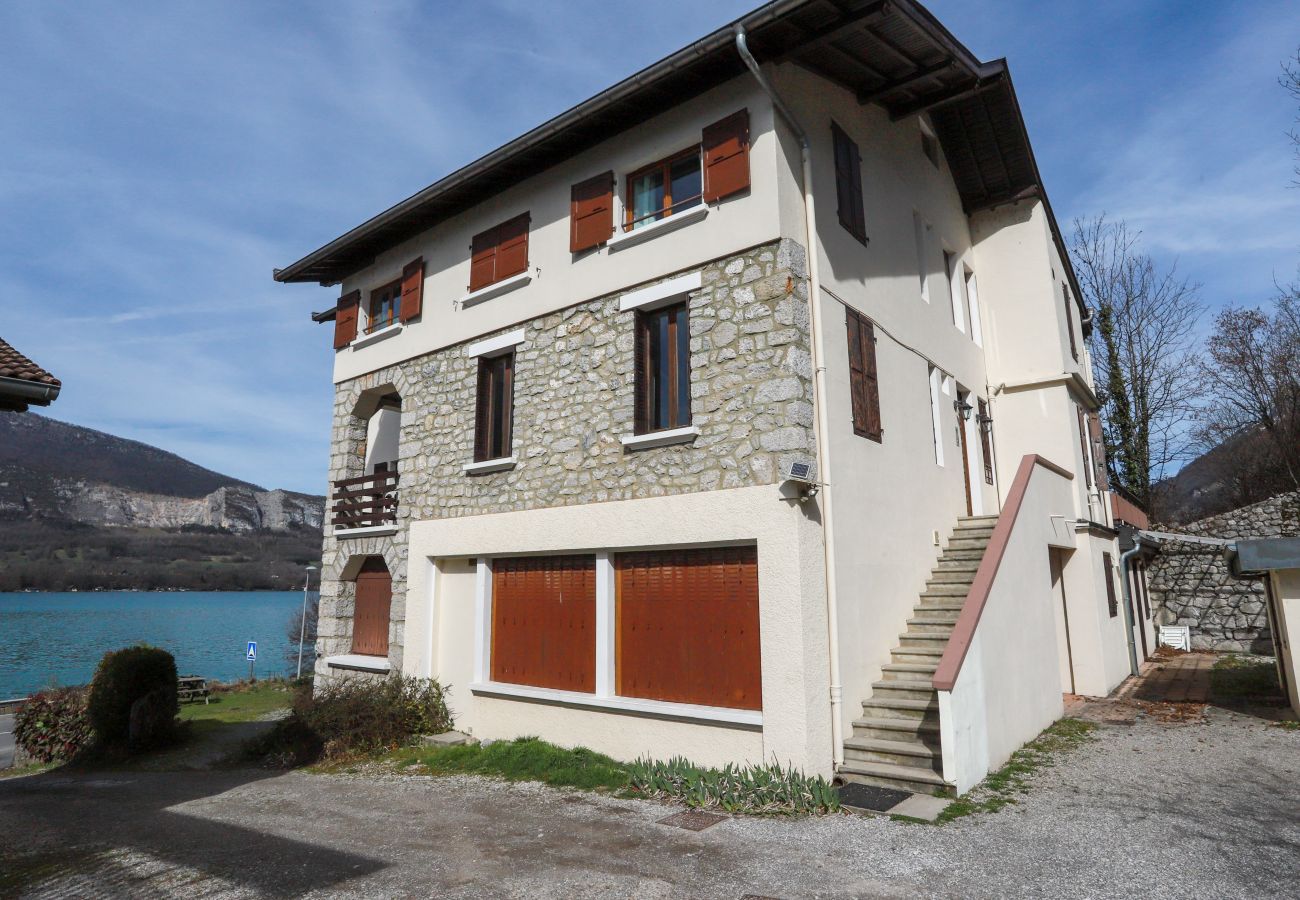 Apartment in Doussard - Reflet Bleu du Lac d'Annecy