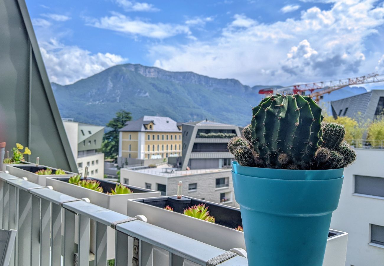 Apartment in Annecy - Le Bleu Du Lac 3* - Proche lac & vieille ville