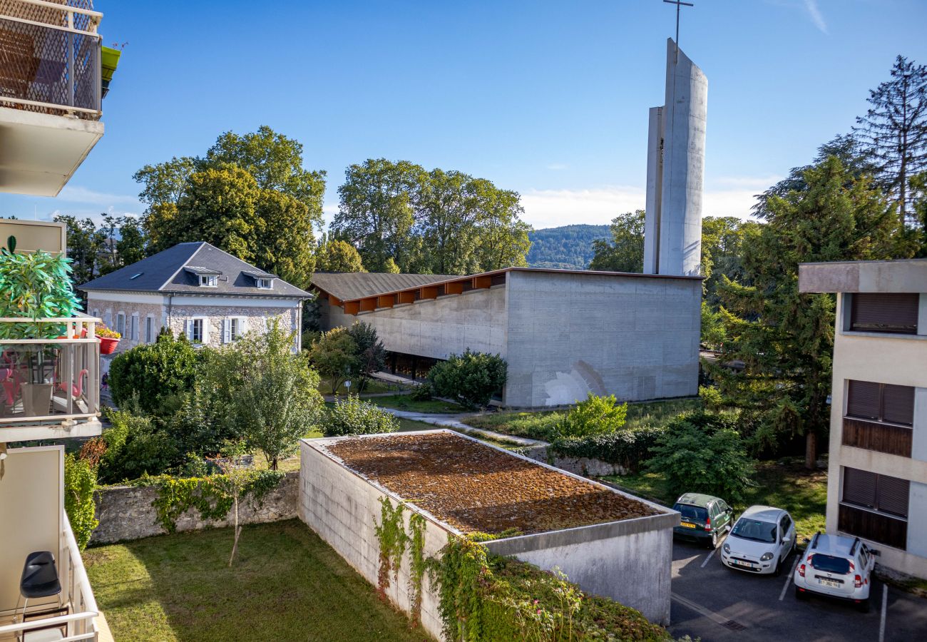 Apartment in Annecy - L'Oasis