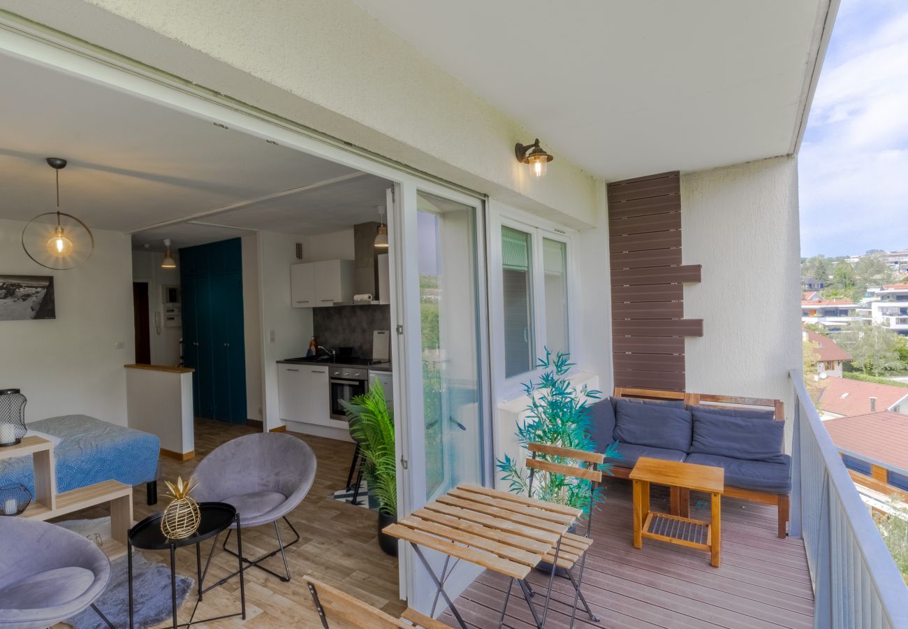 Studio in Annecy - Mont-Lac 2*/Parking gratuit-Accès park-Proche lac