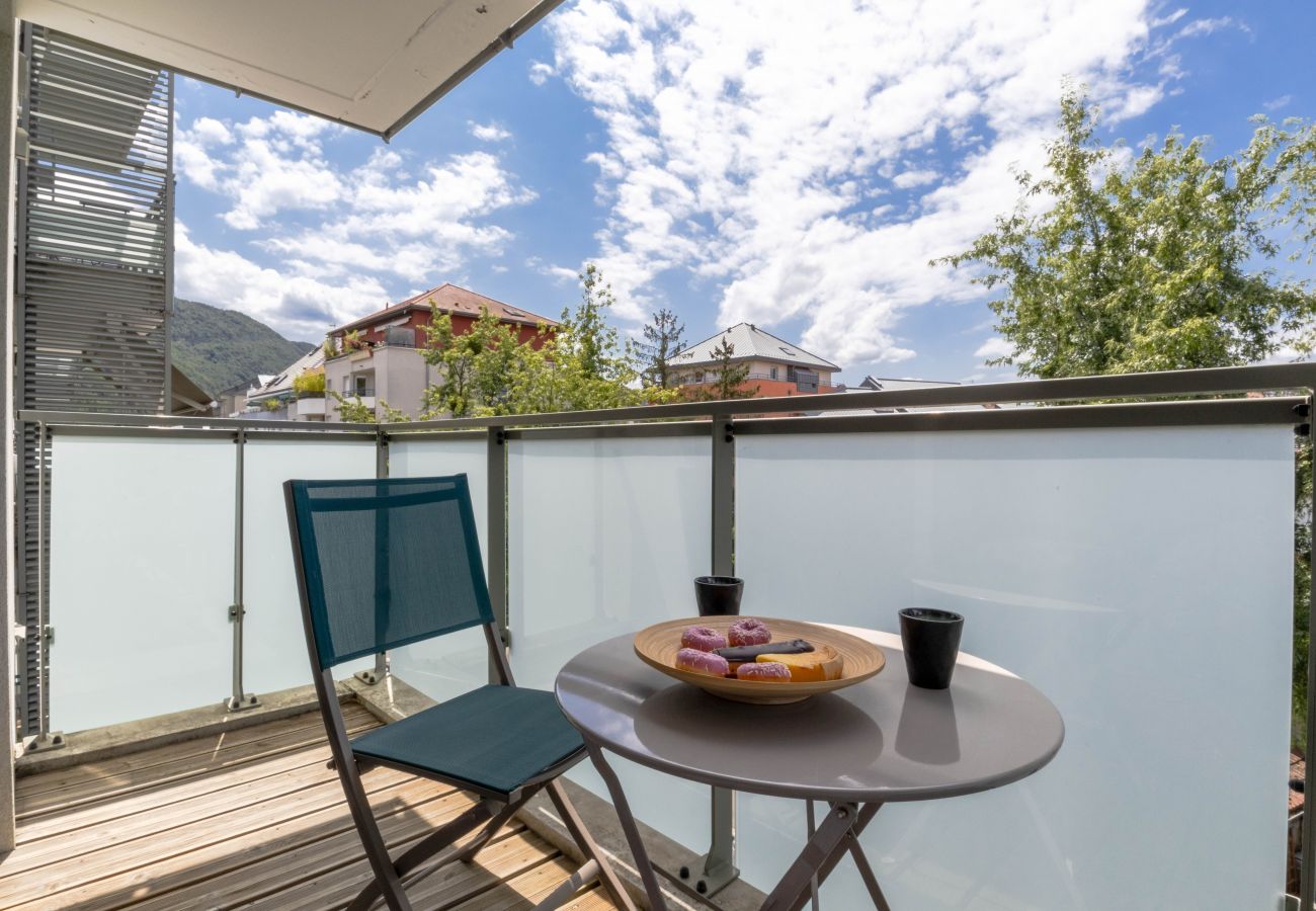 Appartement à Annecy - Le Coquelicot 3*/ Confortable et Calme