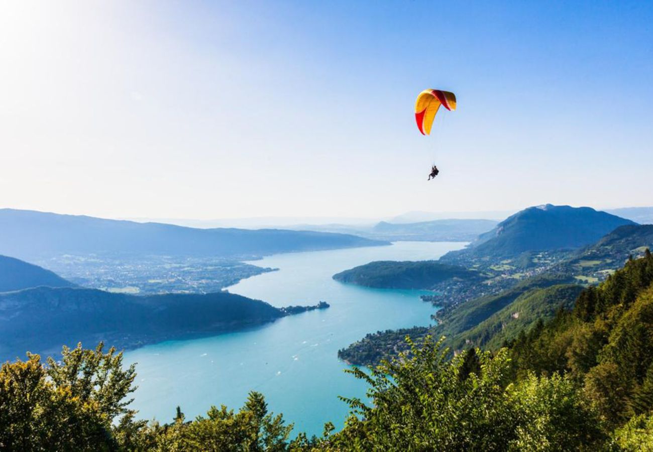 Studio à Annecy - Mont-Lac 2*/Parking gratuit-Accès park-Proche lac